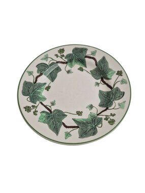 Wedgwood Napoleon IvyBread Butter Plate 5 7/8 in AL 4751 England Queens Ware